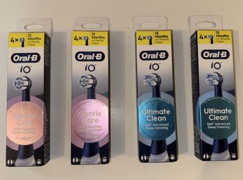 4 boîtes Oral-B - iO Set of 4 Replacement _Brushes, Pack of 4
