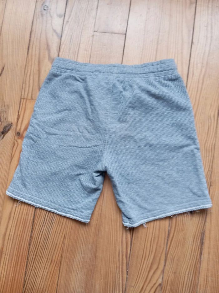 Short 10 ans - photo numéro 3