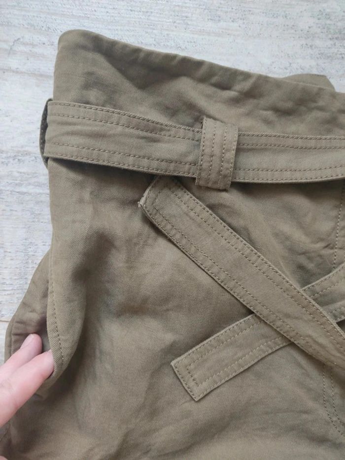 Pantalon large taille haute et ceinture à nouer kaki lin taille 38 Arket - photo numéro 5