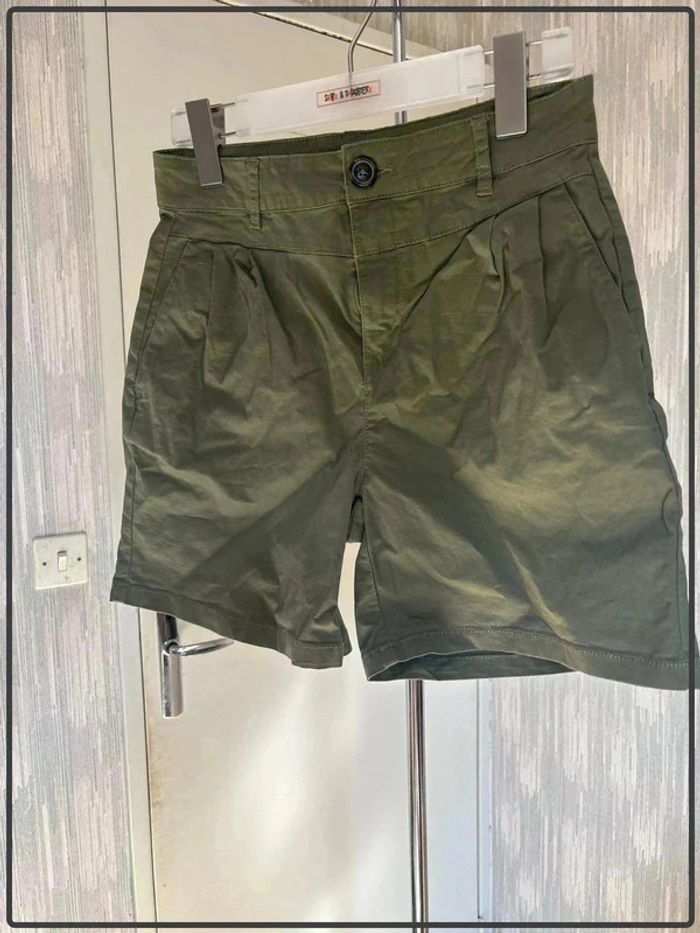 Short taille 34 marque cache cache * - photo numéro 2