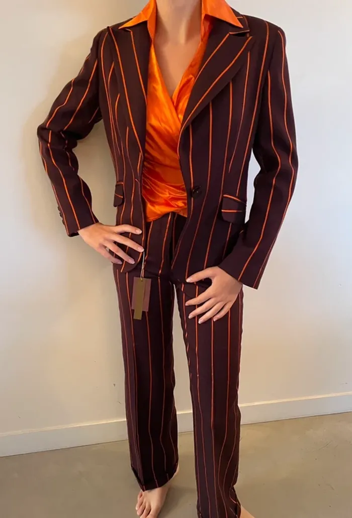 Ensemble tailleur pantalon élégant de créateur 40