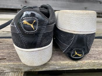 Chaussures Puma noire daim T37