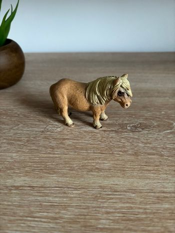 Poney schleich 1995 réf 13232.