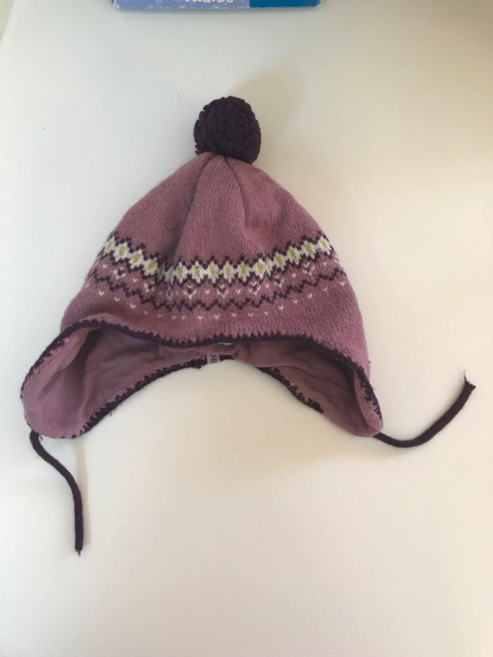 Bonnet cache oreille