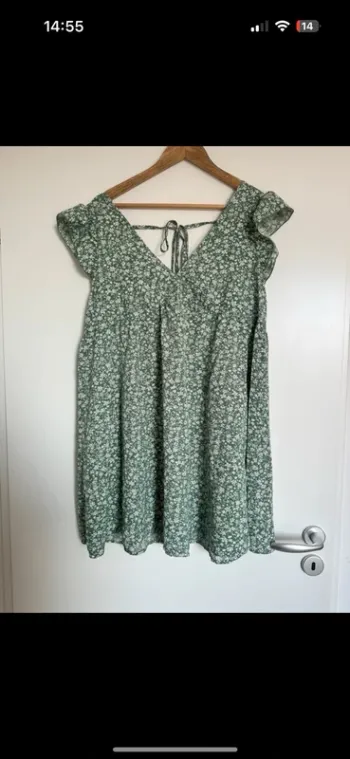 Robe dos nu