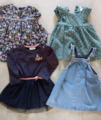 Lot robes fille 12 mois