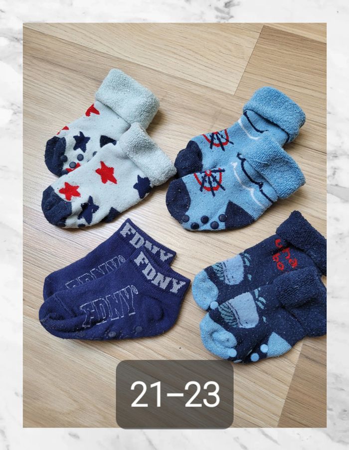 Chaussettes anti dérapantes 21 23