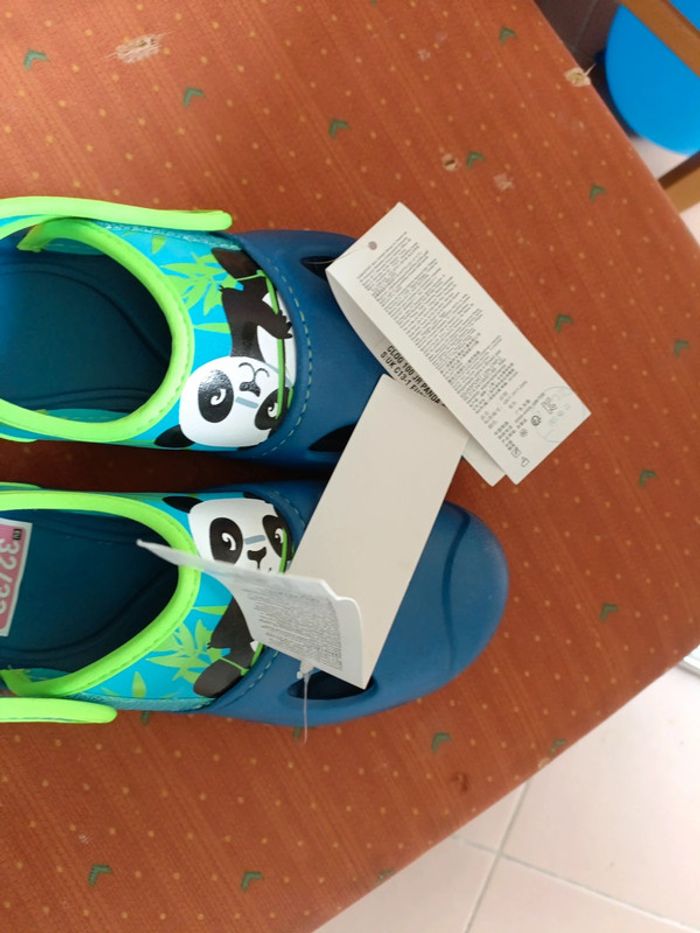 Chaussures sabot piscine enfant panda bleu nabaiji 32/33 Decathlon - photo numéro 2