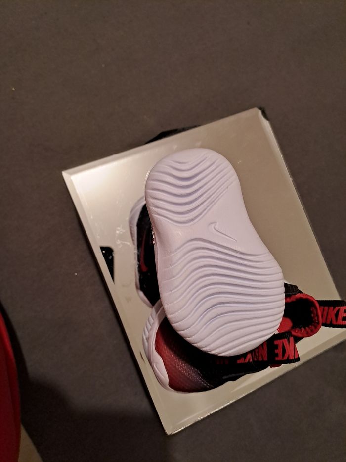 Chaussures nike bébé - photo numéro 3