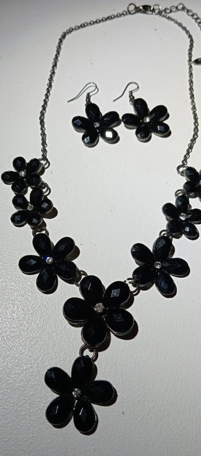 Parure fleurs collier + boucles d'oreilles - photo numéro 2