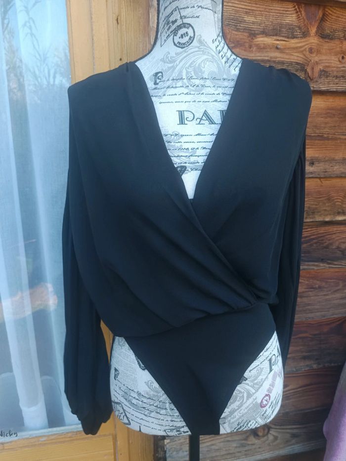 Body manche longue col V - photo numéro 2