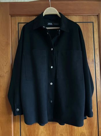 Veste noire boutonnée 38 Zara