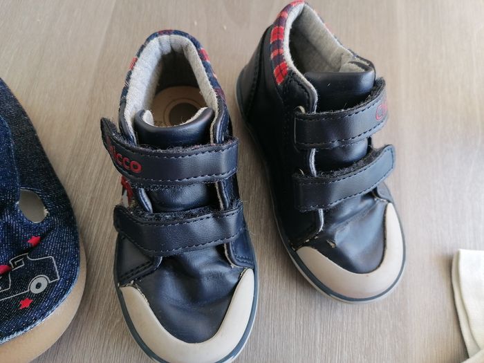 Lot 12 mois vêtement garçon - photo numéro 5