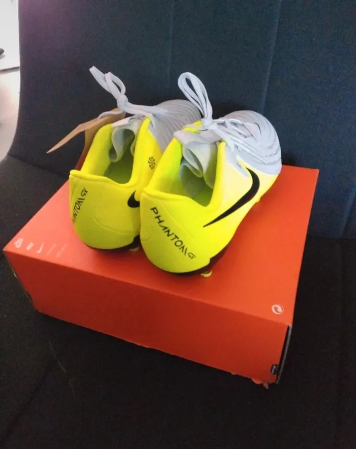 Crampons Nike - photo numéro 4