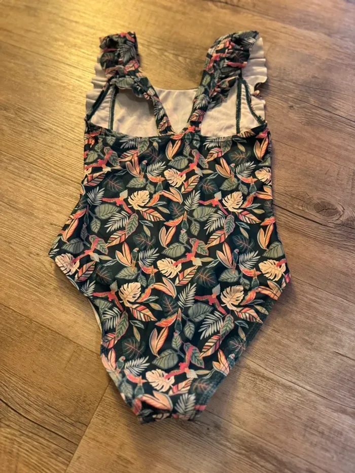 Maillot de bain verbaudet 8ans - photo numéro 3