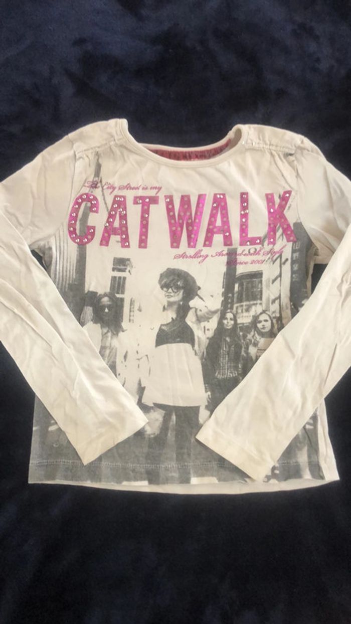 T-shirt manches longues fille 8 ans - photo numéro 2