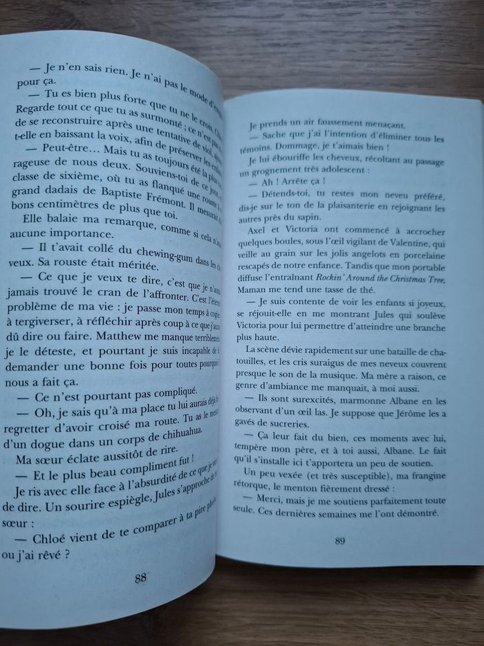 Roman Sous un ciel étoilé de Clarisse Sabard en très bon état - photo numéro 3