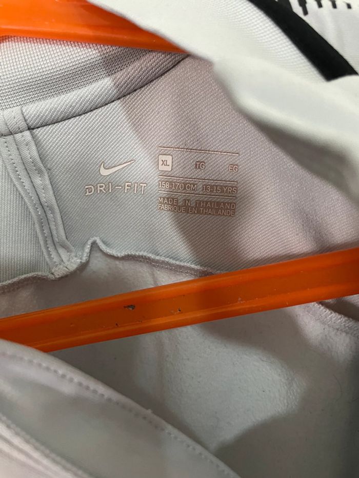 Haut de Survtêtement Nike Paris PSG Garçon Taille XL Enfant ! - photo numéro 4