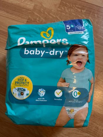 Couches Pampers taille 5