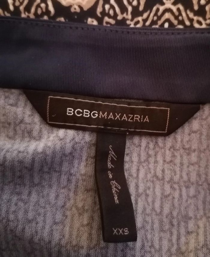 Robe court motifs ethniques marine blanc beige taille xxs BCBG Maxazria - photo numéro 11