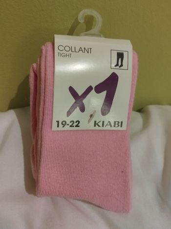 Collants 19/22 neufs fille