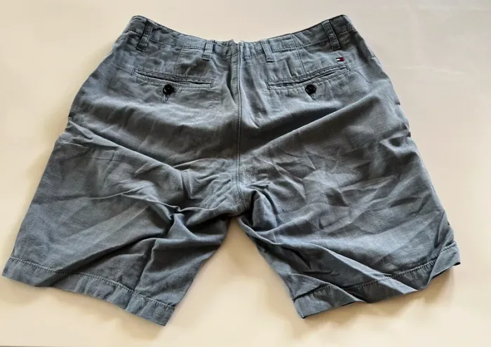 Short Tommy Hilfiger Bleu Taille 32 - photo numéro 2