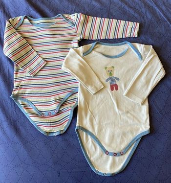 Lot 2 bodies 18 mois