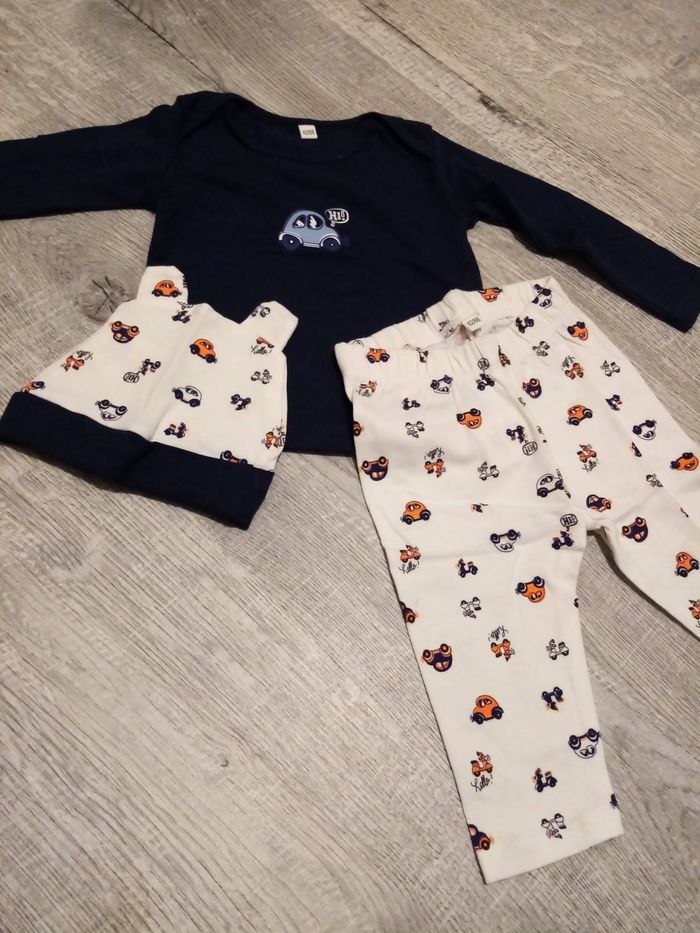 Pyjama fin et bonnet 62/68