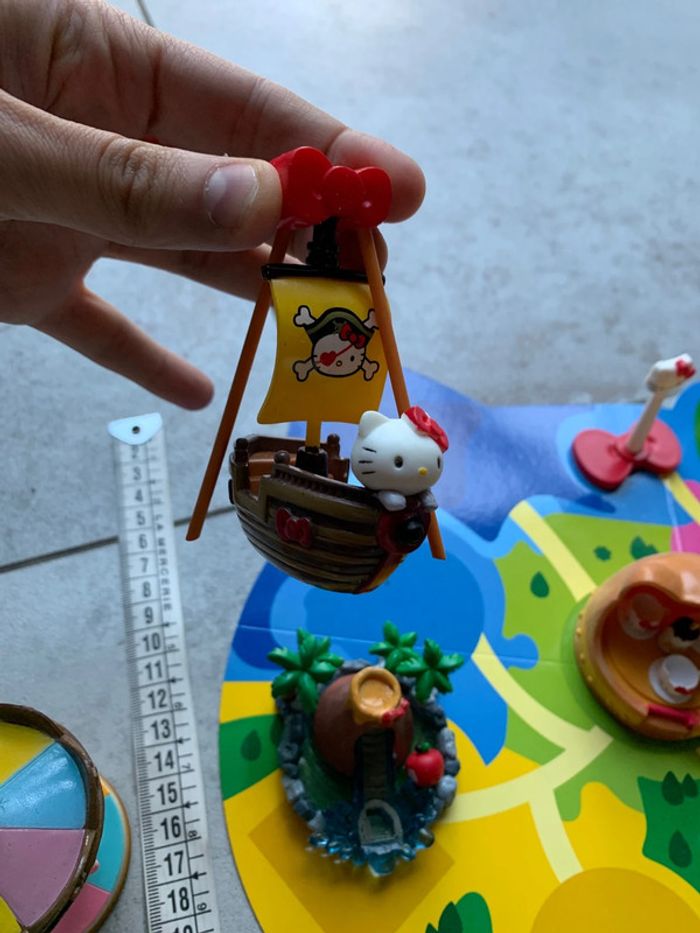 Gros jouet manège hello kitty superbe qualité des detail - photo numéro 8