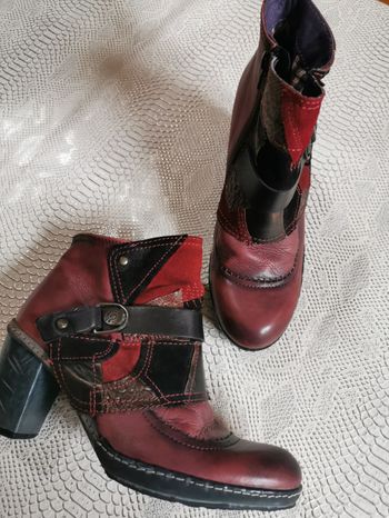 Boots fantaisies à talons bordeaux ATRAI T39