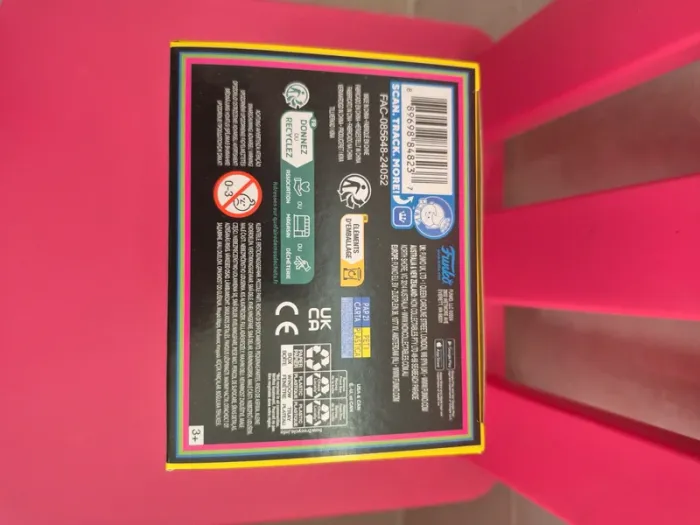 Funko pop Disney cheshire Blacklight n°1489 - photo numéro 6
