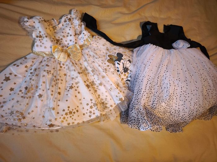 Deux robes de soirée