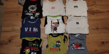 Lot Bodys 6 mois