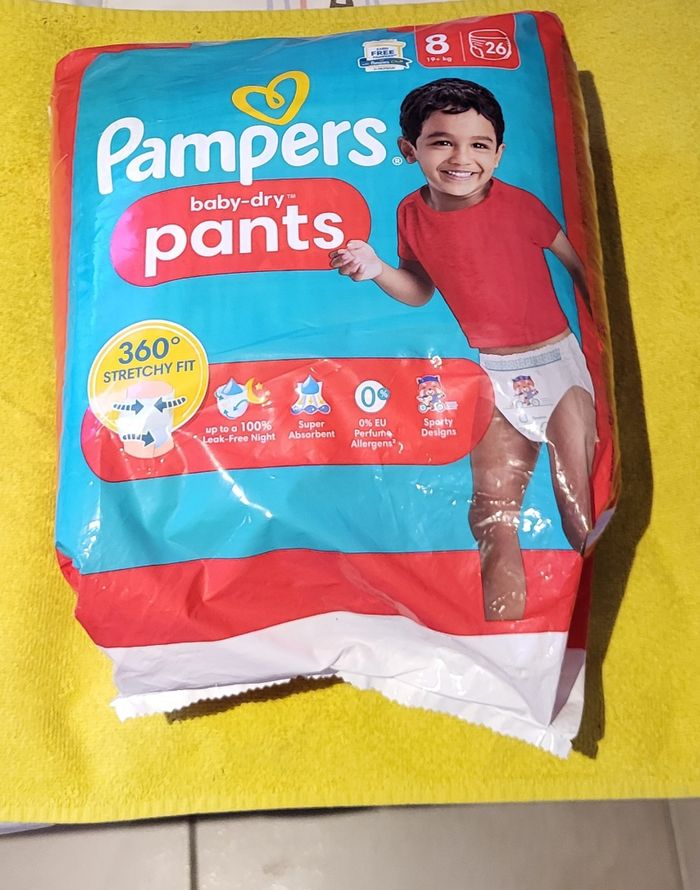 Couches cullottes Pants Taille 8 Pampers - photo numéro 2