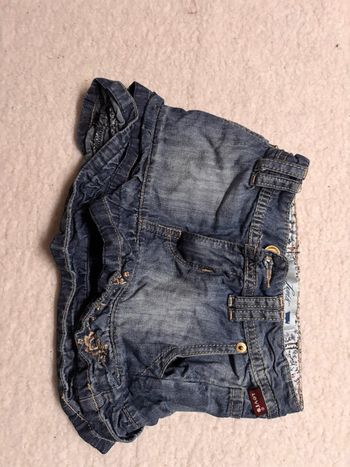 Jupe en jeans Levis 5 ans Tb état