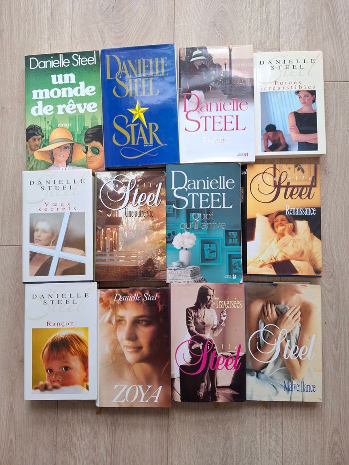 Lot de 12 romans de Danielle Steel en bon état