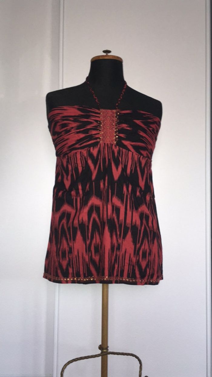 Teeshirt rouge et noir
