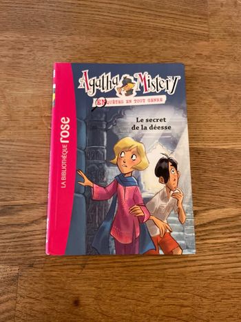 Livre La bibliothèque Rose Agathe Mistery Enquête en tout genre Le secret de la déesse