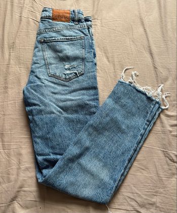 Jeans slim Bershka très bon état 