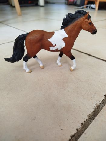 Cheval Schleich