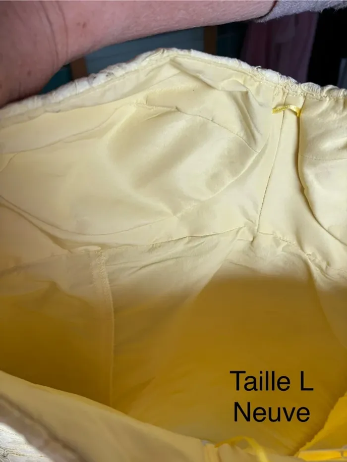 Robe bustier dentelle jaune pastel Mango - photo numéro 4