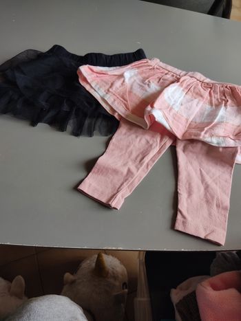 Lot de 2 jupes taille 6 mois