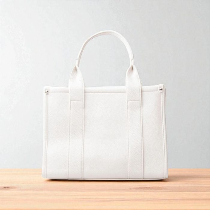 Sac à main blanc the tote bag neuf 30x22x10 cm - photo numéro 3