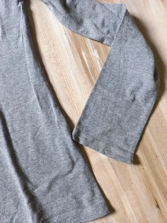 Pull leger - photo numéro 3