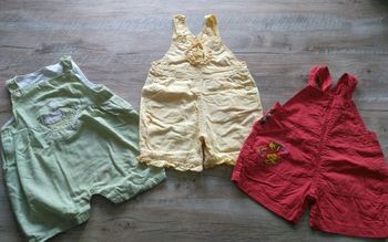 Lot grenouillères/ salopettes short