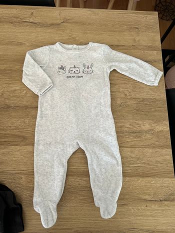 Pyjama en velours bébé fille taille 74 cm In extenso 