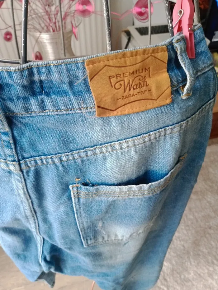 Jeans bleu  troué Zara - photo numéro 10