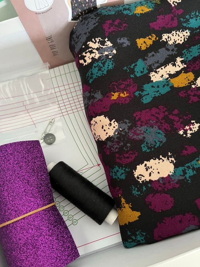 Craftine Box Hiver Chic : Robe Marjolaine et Blouse Mauve - photo numéro 2