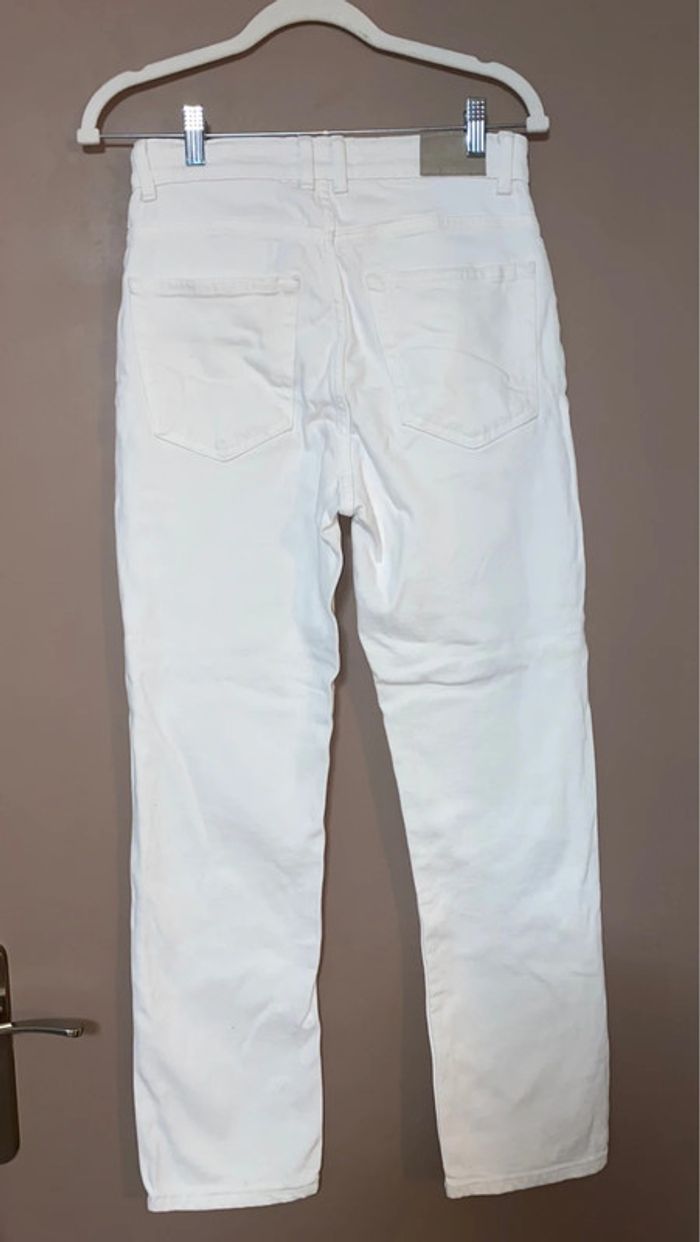 Jeans blanc pull and bear - photo numéro 3