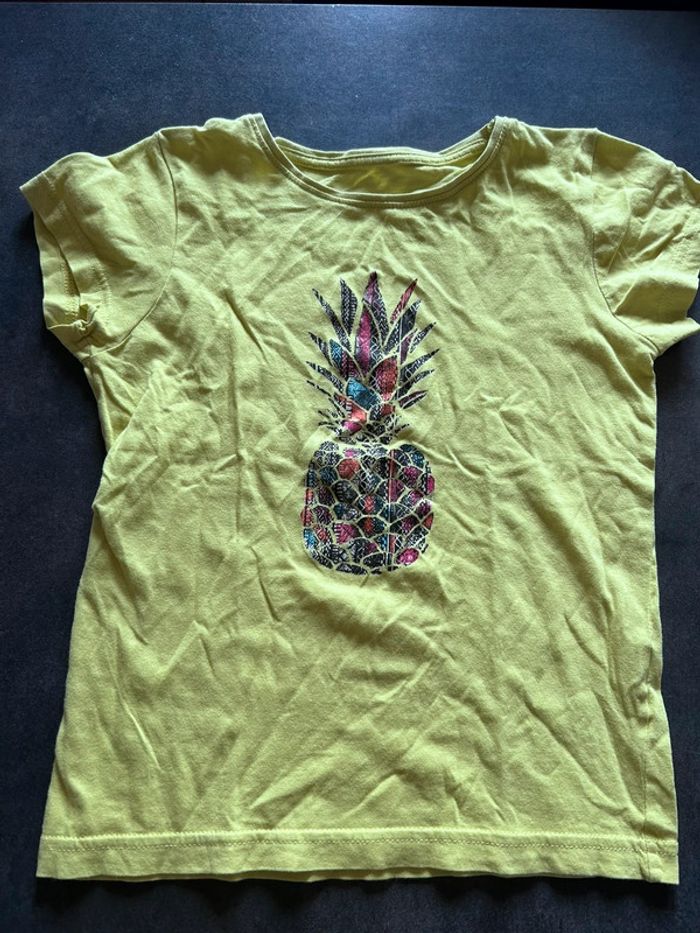 TEE shirt 8 ans
